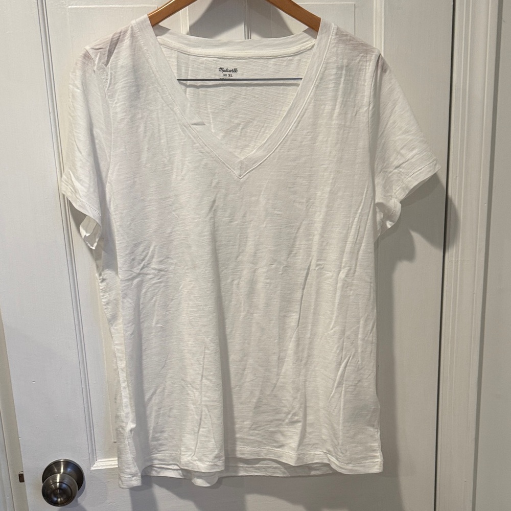 Madewell Classic White V-Neck Tee